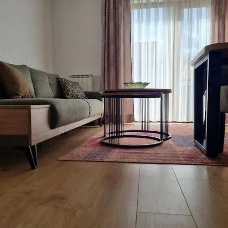 Semic Apartment *